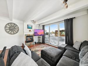 New 3 Beds 2 Baths Condo Listing in South Lake Tahoe!
